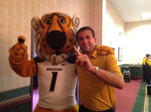 Banker, Father, golfer, and a Mizzou fan!
