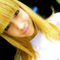;♔ *           ∿ É loucura jogar fora todas as chances de ser feliz porque uma tentativa não deu certo. ❥.'
http://t.co/1uANS6hH           