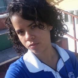 Sou bonita, inteligente, engraçada e estou procurando novas amizades...