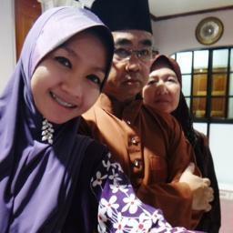 sy seorg yang menakiutkan...! haha :p  belong to Abd Salam n Hjh Hatiah. :) n taken by A.H.