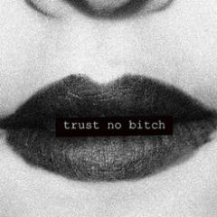 CurieMons's profile picture. 