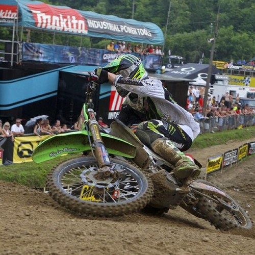 brosofmoto's profile picture. 