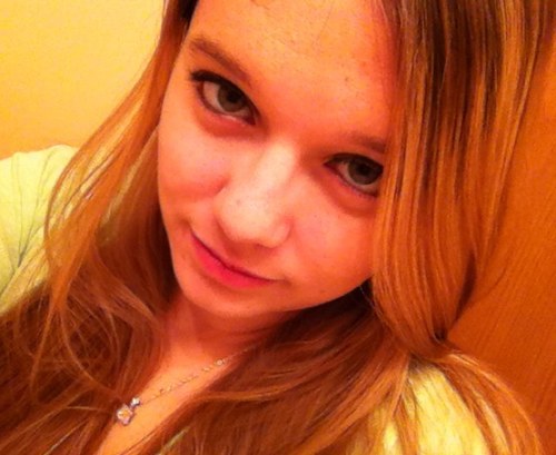 LouzaPalouza's profile picture. No one told me i had to be normal... So i decided that I'd be different.. So far so good :)