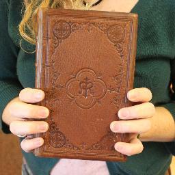 whitwhit87's profile picture. Phd student in medieval studies--Insular manuscripts, visual rhetoric, Arthurian romance, reception studies