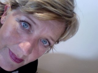 Renee1511's profile picture. 