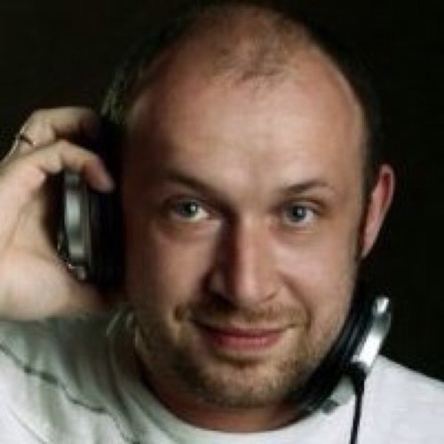 DJ / Producer / Sound and Mastering Engineer