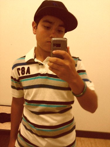 Chill person , love to play soccer