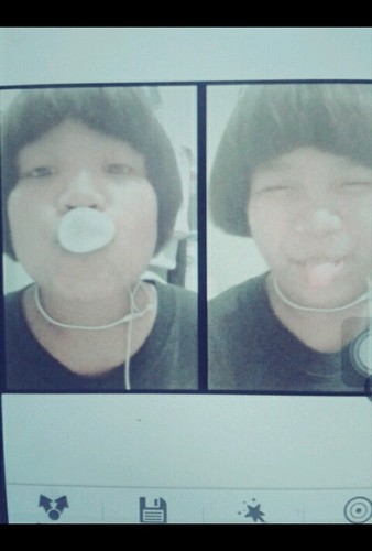 ชื่อ ด.ญ.กรพิน วามะลุน ชื่อเล่น น้องแพร นิสัย บ้าๆมึนๆ ชอบฟังเพลงเกาหลี ชอบดูการตูน อยากมีเพื่อนคุยเยอะ โสดสนิท เป็นเด็กใหม่คับบ--=_=--