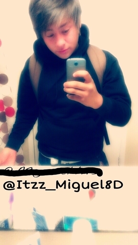 miguel.Cutiie (; [YHS] #Single so girls hit him up (; Dat ass doe xD Colored eyes c: Instagram :Itzz_miguel now follow him (: @CelesteDiamond_