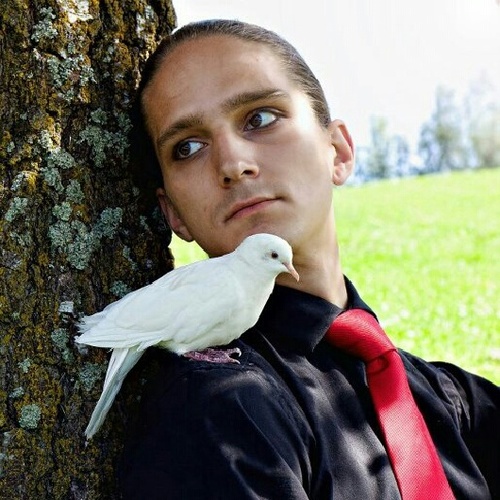 HansHenrikVerpe's profile picture. Komiker og tryllekunstner.