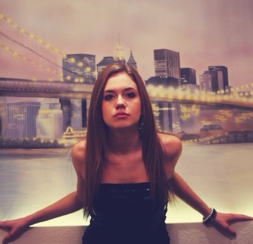 Марина, живу в Москве, добрая, милая,читайтее^^
Читаю взаимно,FOLLOW ME,FOLLOW BACK,follow me and i will follow back