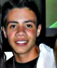 18 anos, Corinthiano, Soldado do Exército Brasileiro, Evangélico, musico ... quer saber mais Segue Aew
