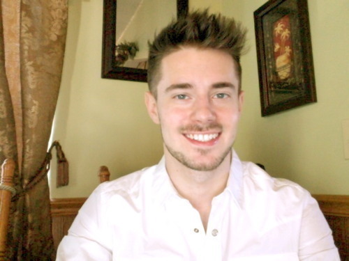 ChrisEdward89's profile picture. simple, smart and i love music