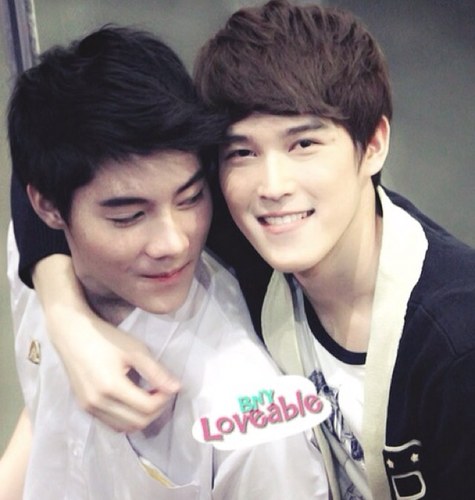 BothNewyear Loveable || Instagram : BNYLoveable || Socialcam : BNYLoveable  || Youtube : BNYLoveable