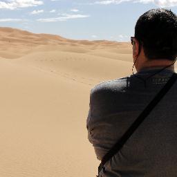 Soy un completo incompleto, un seguro inseguro.