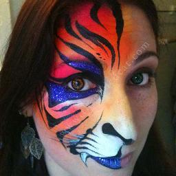 Julie Corbett (she/her)
Face painting, body painting, glitter tattoos, glitter & bling bar, Halloween makeup