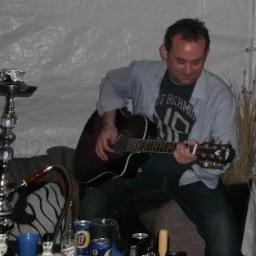 Coach, troubadour, all about the built environment, be interesting or trot on.