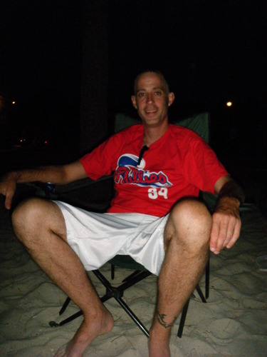 laynerd613's profile picture. 