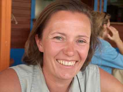 Agricultrice et  propriétaire de salles de réception et gîtes
Conseillère régionale des  Hauts de France
Suppléante d'Emmanuel Maquet