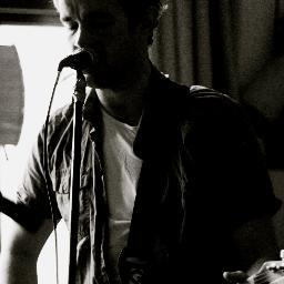 3 piece band from Mayo ,Releasing EP in January ,Gigging Nationwide 2013
nosolo@live.com