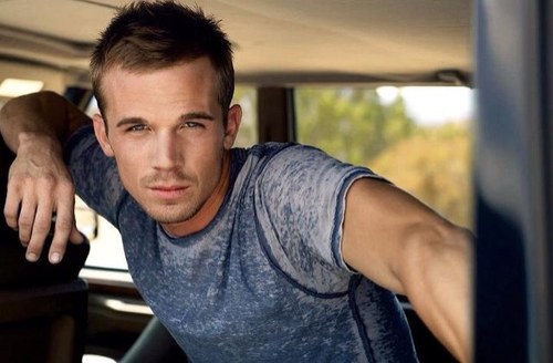 encore_r's profile picture. 