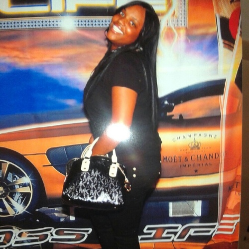 ask yo main Bitch she know who I am !!