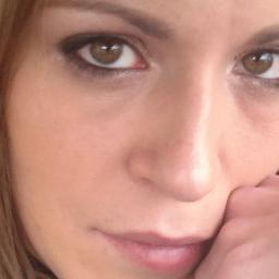 #FUCKLESRAGEUX Si tu me follow pr m'unfollow 2jours après mon followback ABSTIENS toi ! utilisatrice #unfollow.fr