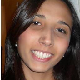 Quem me ver, me vê sorrindo
E vai ser sempre assim (8)