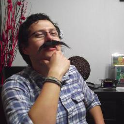 Ingeniero mecatrónico para vivir pero fotografo de corazón