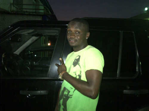 kellzposhsinzu's profile picture. Wat u see is wat u get....OluwaBuEze!.