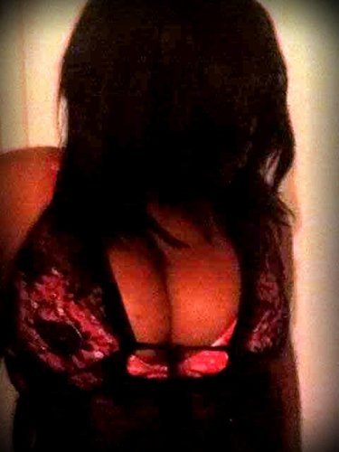 bxtchzz are irrelevantt ::#TeamPrettyPotheads#fukkyofeelins