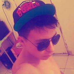 #CorinthianoFanatico ,Paranaense,Sagitariano,-06/12,Futebol,18 anos,Musica:House(Deus,Familia,Amigos) Contato=wag.roberto-@hotmail.com ;]