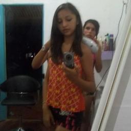 Pra que ler issuh?
Não é mais fácil me
seguir logoh?
Dai vuxê me conhece
pelos meus posts!
Não se preocupe, sempre estarei twittando! :p