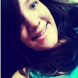 “Eu estaria mentindo se falasse que seu sorriso não mexe comigo.”
— Bob Marley.    I'm believe in Justemi :3 @ddlovato in @justinbieber my life motives ♥