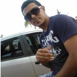 Tenho 21 anos,Humilde,legal,Empresário da banda simplicidade,forrozeiro,Tio do @fariasthiago20 e sou o dono da @eqposbaroes !!