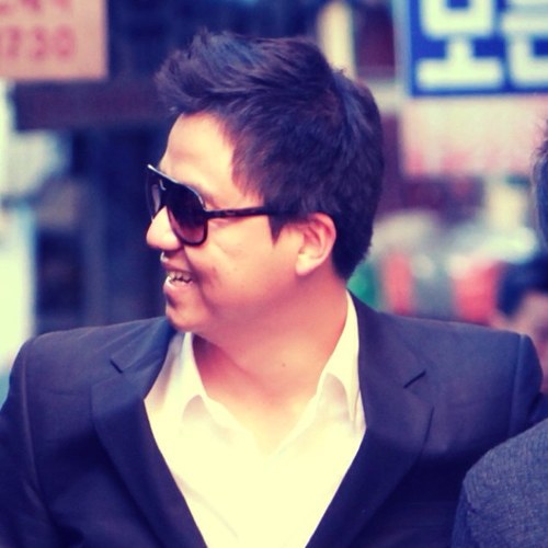 niccatch's profile picture. 바이크와 미녀/ 여행/ 카메라/ 스노보드/ PR하는 사람/ 음악은 수준급/