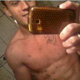 ;* // sem mais . follow