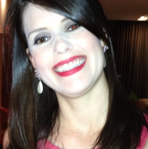 JoseaneZoghbi's profile picture. 