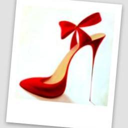 Entre_Ellas's profile picture. Lo más reciente de farándula, moda, cartelera cinematográfica y más.. Todos los lunes a la 7:00 de la noche por Radio @SinPrecedentes