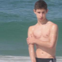 Apaixonado por viagens, são paulino roxo, 17 anos, escorpiano...