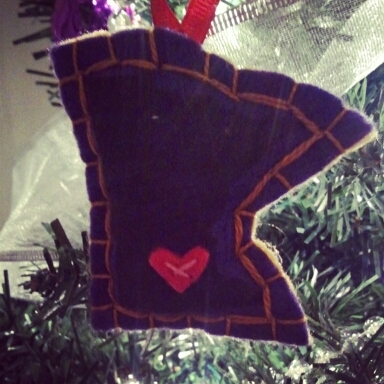 ehweavs's profile picture. Native Nebraskan, current Minnesotan, social worker, foodie.