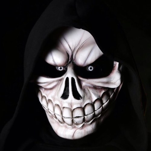 Masked man of mystery, mash-up DJ, remixer and producer. Visit the link below for contact information and mixes.