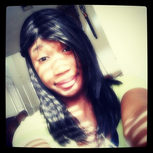 I Am A Bad Gemini Of Course . I Dnt Like Shit Talkers Or People Who Talk Shit .! I Am Short && Fun && Taken By Bernard Alexander .! ❤