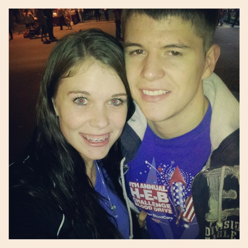 Kacie915's profile picture. 