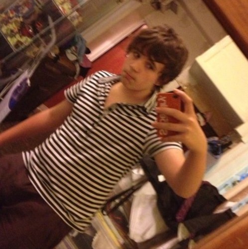 follow me and ill follow back