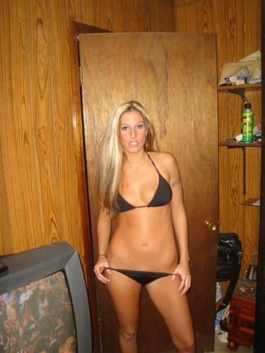 PhoebeBarnes15's profile picture. Come See My New naughty Pics http://t.co/w84eMZpQOp