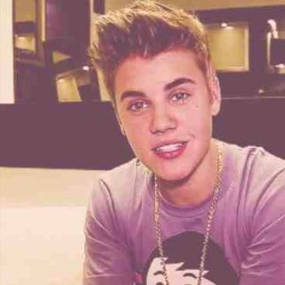 I LOVE JUSTIN BEIBER! PLEASE COME TO ABERDEEN JUSTIN ILY!xxx