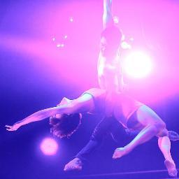 Aerialist in Absinthe Speigelworld