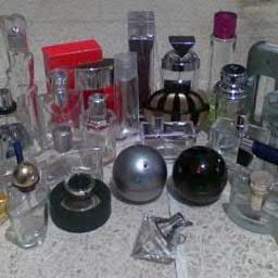 Jual Parfum Asli, Kosmetik Asli Import dan Original dengan harga murah. Fast order hub: 0838 6700 8800