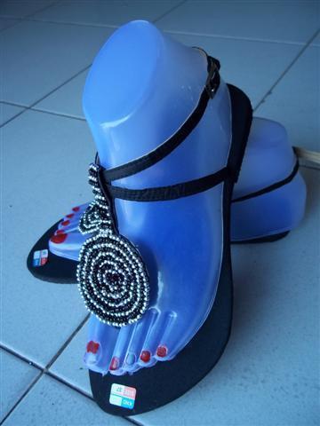Menjual baju,sandal dan acesories bali.